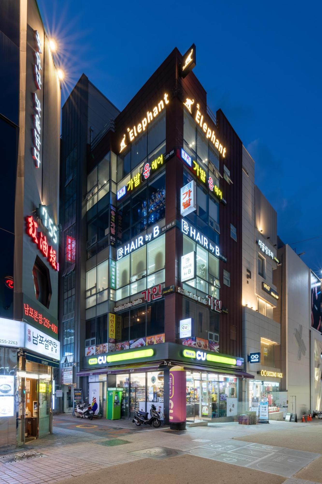 Elephant Busan Exterior photo